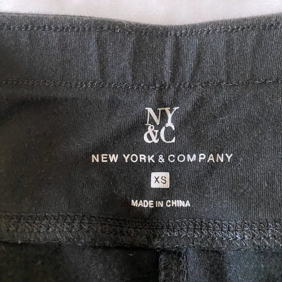 𝅺NEW York and Company Black XS leggings - Picture 3 of 4